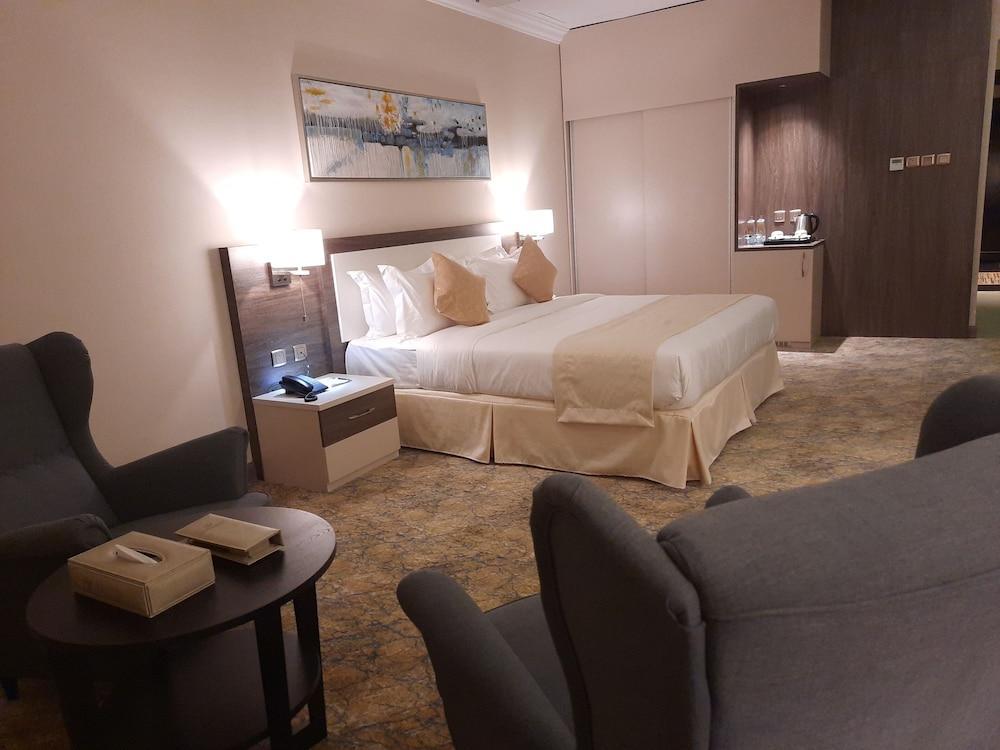 Hayat Al Riyadh Hotel Riade Exterior foto